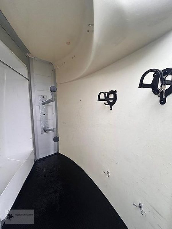 PKW-Anhänger tipa Humbaur Xanthos Aero Pferdeanhänger 2,4t ALU 1. Hand SK, Gebrauchtmaschine u Gevelsberg (Slika 6)