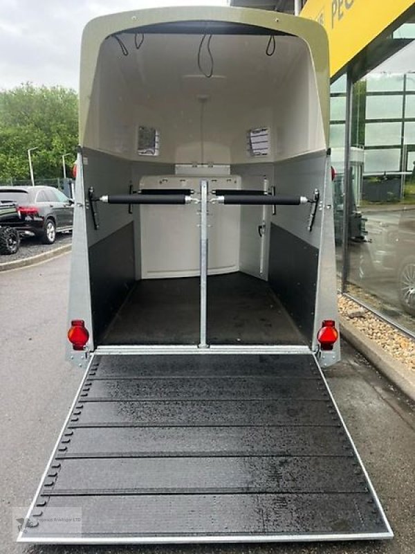 PKW-Anhänger typu Humbaur Xanthos Aero Pferdeanhänger 2,4t. ALU NEU SK DS 100km/h, Neumaschine v Gevelsberg (Obrázek 5)