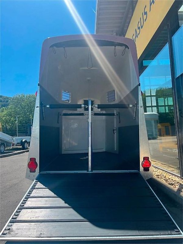 PKW-Anhänger tipa Humbaur Xanthos Aero ROSE 2,4t Pferdeanhänger gebr. Böckmann a.L, Gebrauchtmaschine u Gevelsberg (Slika 8)