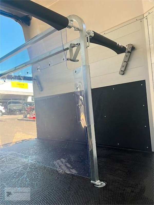 PKW-Anhänger tipa Humbaur Xanthos Aero ROSE 2,4t Pferdeanhänger gebr. Böckmann a.L, Gebrauchtmaschine u Gevelsberg (Slika 10)