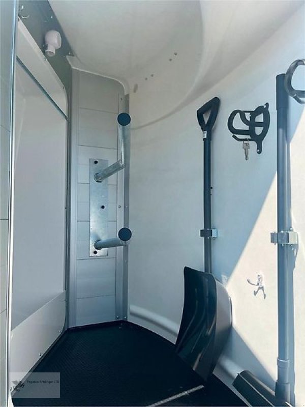 PKW-Anhänger za tip Humbaur Xanthos Aero ROSE 2,4t Pferdeanhänger gebr. Böckmann a.L, Gebrauchtmaschine u Gevelsberg (Slika 5)