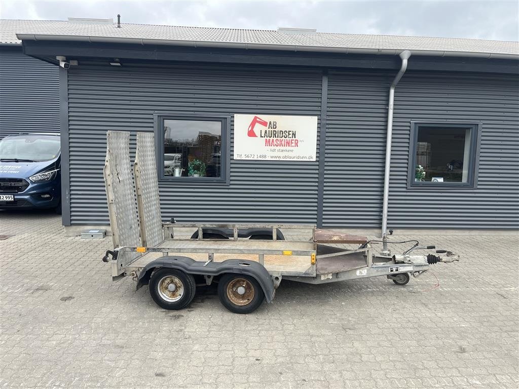 PKW-Anhänger des Typs Ifor Williams Model 4 lille maskintrailer med ramper., Gebrauchtmaschine in Rønnede (Bild 1)