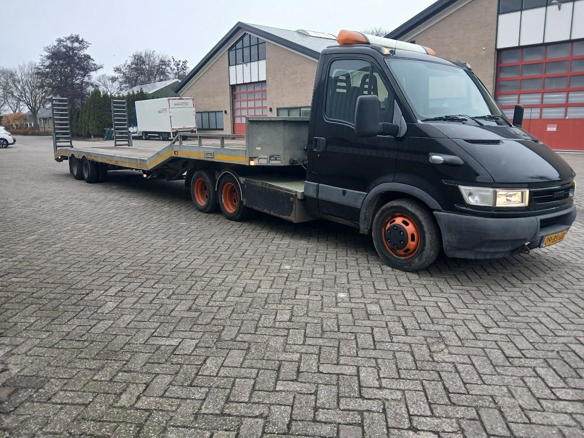PKW-Anhänger del tipo Iveco 35C17, Gebrauchtmaschine In Westwoud (Immagine 3)