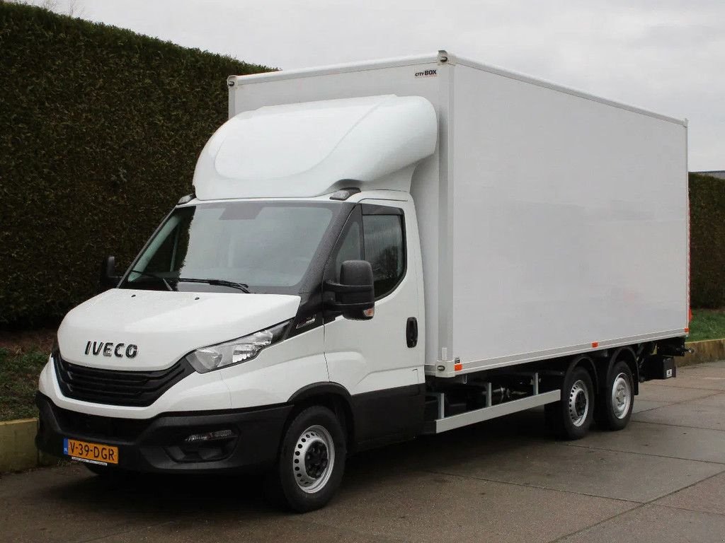 PKW-Anhänger Türe ait Iveco 35S18A8 / Gesloten clixtar oplegger 5,2 m., Neumaschine içinde Groenekan (resim 1)
