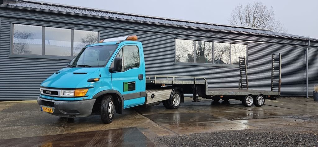 PKW-Anhänger van het type Iveco Daily 35c13 BE COMBI, Gebrauchtmaschine in Scharsterbrug (Foto 1)