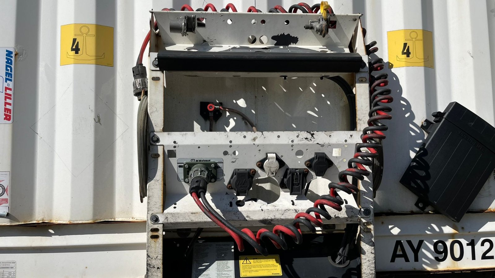 PKW-Anhänger des Typs Krone Sættevogn med lift i bag SDP 27 eLB4-CS med lift i bag. Kan leveres nysynet for lille merepris, Gebrauchtmaschine in Lintrup (Bild 7)