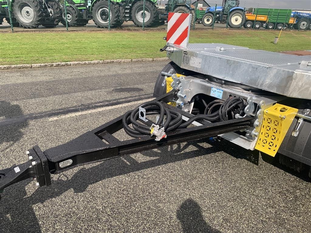 PKW-Anhänger tipa Kverneland 3-akslet maskintrailer På lager til omgående levering, Gebrauchtmaschine u Ringe (Slika 24)