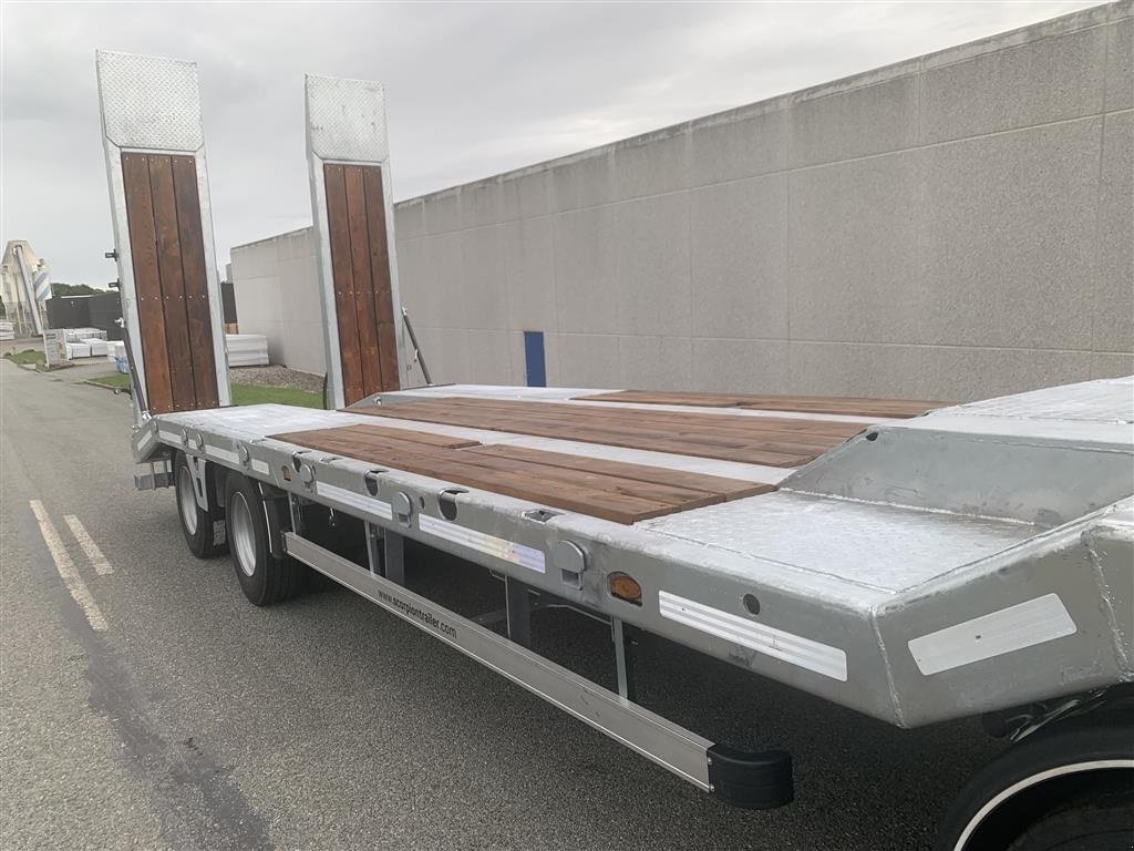 PKW-Anhänger typu Kverneland 4-akslet maskintrailer, Gebrauchtmaschine v Ringe (Obrázek 8)