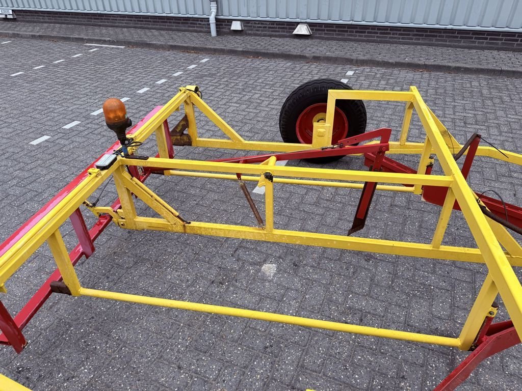 PKW-Anhänger des Typs Meijer Balenverzamelwagen 8-Paks, Gebrauchtmaschine in BOEKEL (Bild 10)