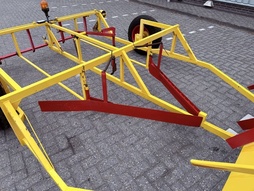 PKW-Anhänger des Typs Meijer Balenverzamelwagen 8-Paks, Gebrauchtmaschine in BOEKEL (Bild 9)