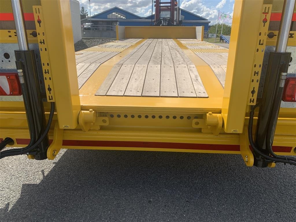 PKW-Anhänger des Typs Oleo Mac 2 akslet maskin kærre med luft, Gebrauchtmaschine in Ringe (Bild 12)