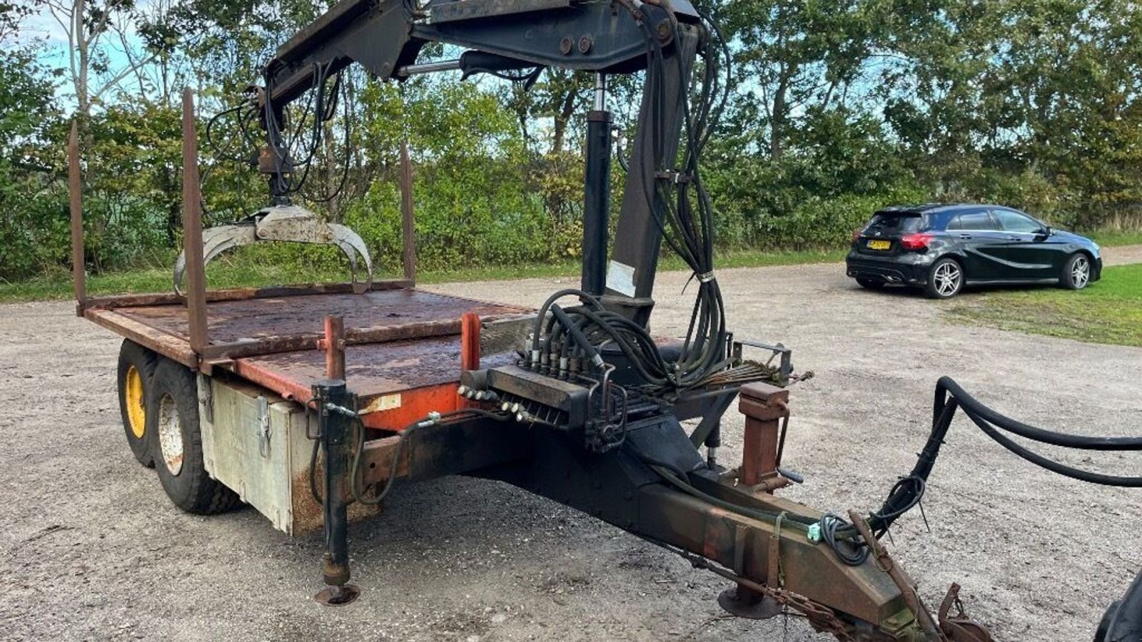 PKW-Anhänger des Typs Peitz AVE 57 Tømmertrailer med HIAB kran, Gebrauchtmaschine in Rødovre (Bild 1)