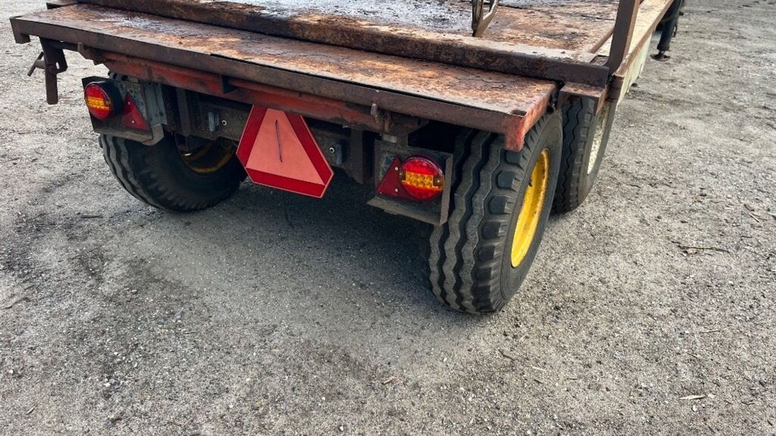 PKW-Anhänger des Typs Peitz AVE 57 Tømmertrailer med HIAB kran, Gebrauchtmaschine in Rødovre (Bild 5)