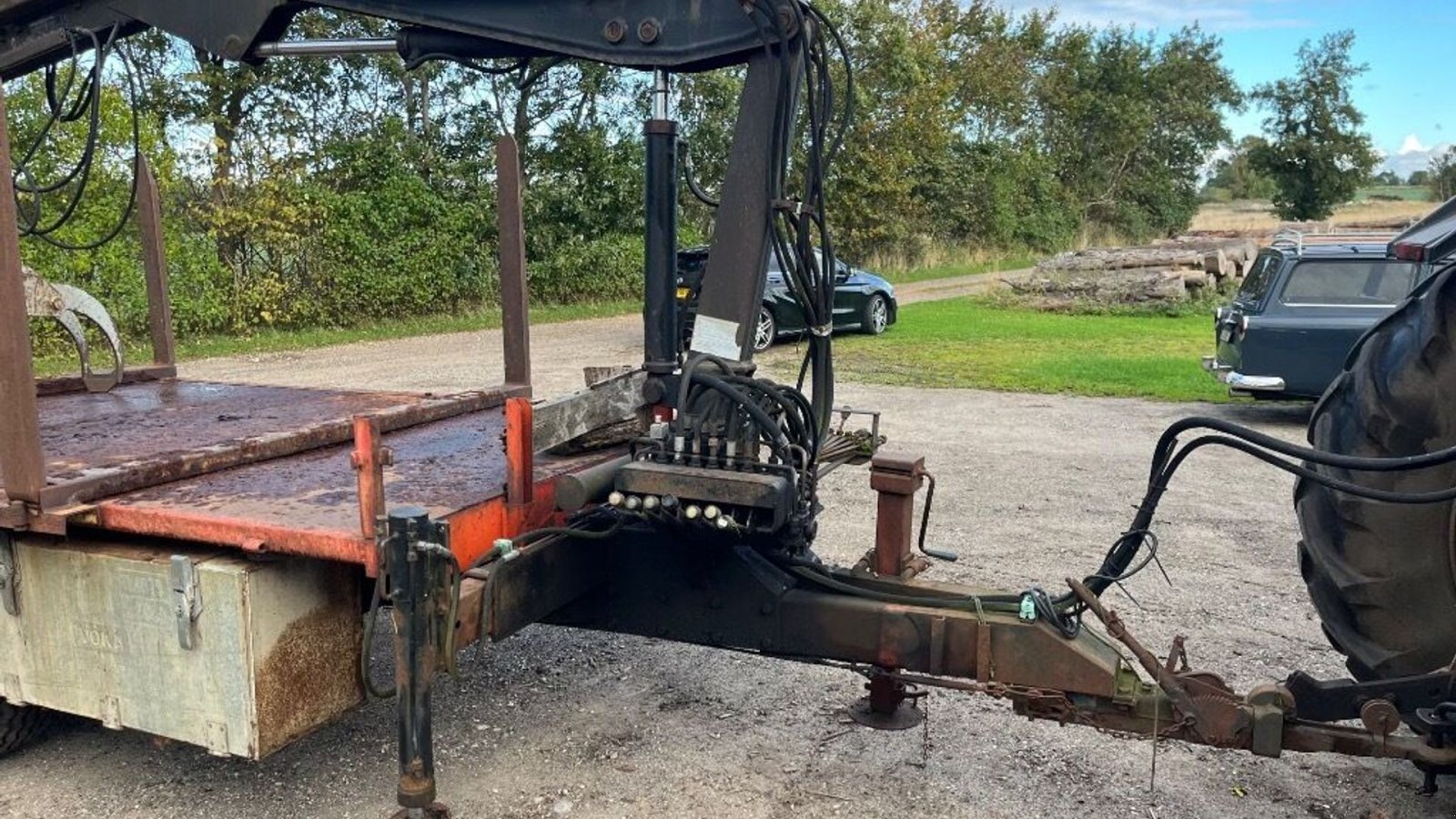 PKW-Anhänger des Typs Peitz AVE 57 Tømmertrailer med HIAB kran, Gebrauchtmaschine in Rødovre (Bild 2)