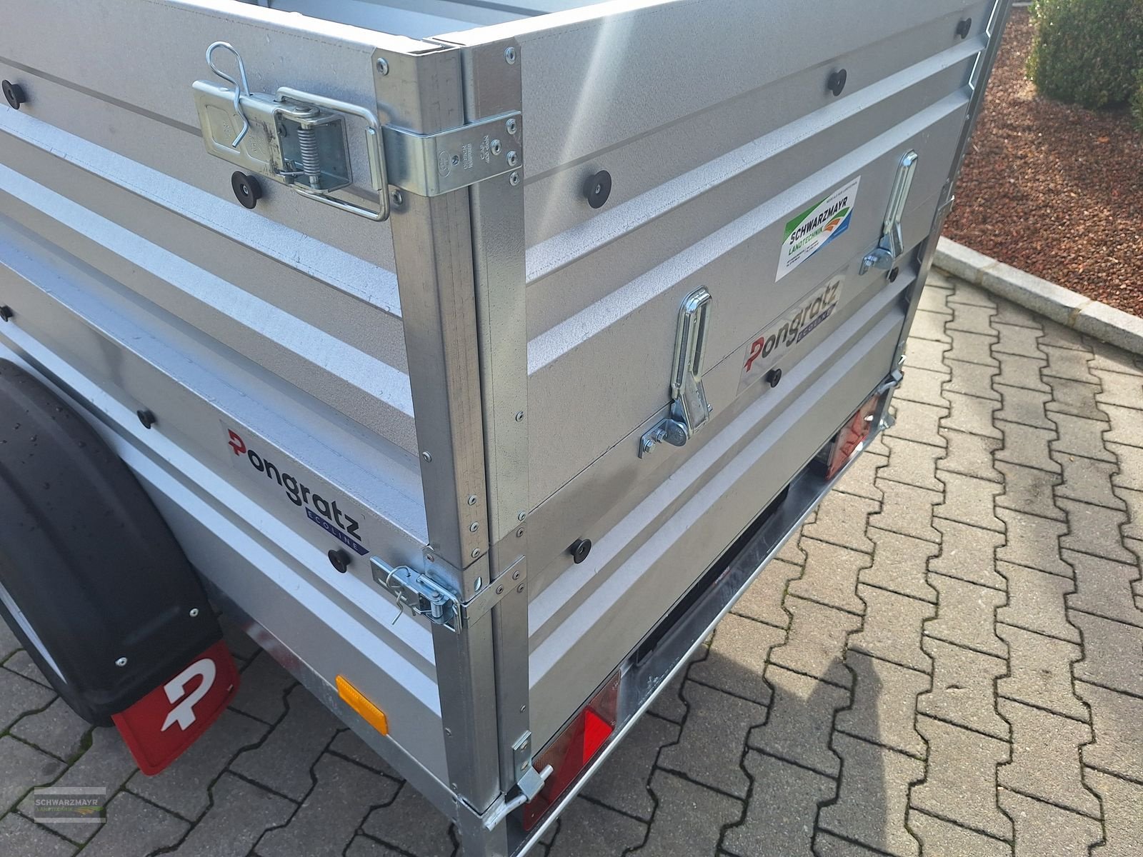 PKW-Anhänger des Typs Pongratz BO 206/12 U-B, Neumaschine in Aurolzmünster (Bild 11)