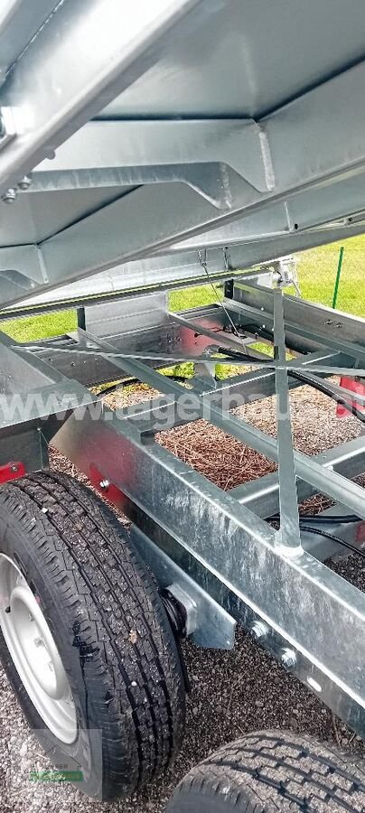 PKW-Anhänger типа Pongratz DREISEITENKIPPER 3-SKS 3100/17 T STAHL 3000KG, Neumaschine в Wolfpassing (Фотография 5)