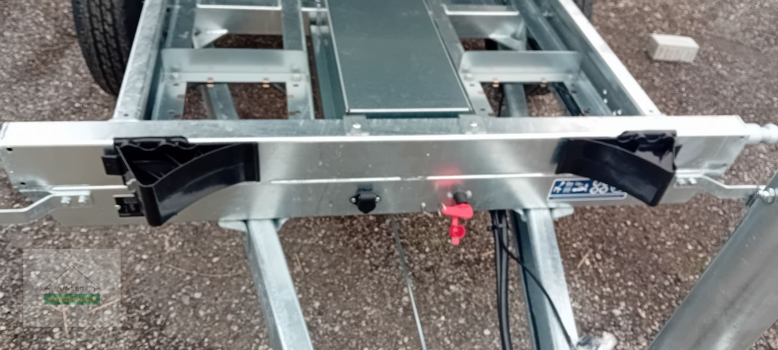 PKW-Anhänger des Typs Pongratz DREISEITENKIPPER 3-SKS 3600/17T STAHL 3500KG, Neumaschine in Wolfpassing (Bild 3)