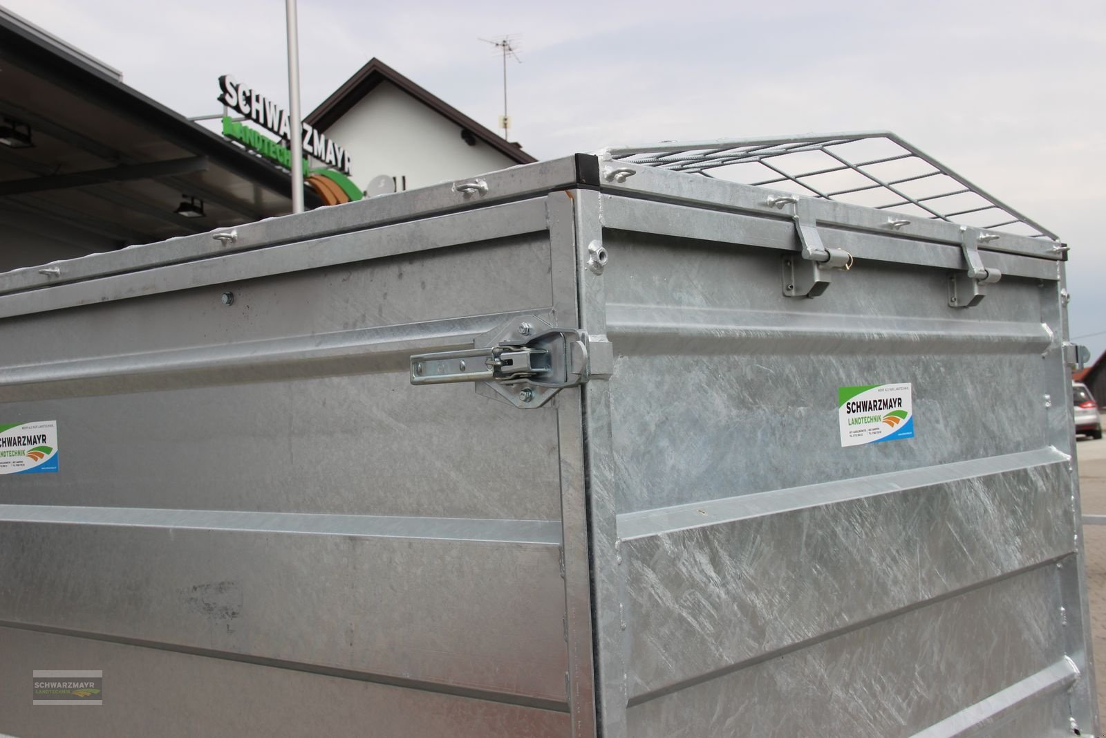 PKW-Anhänger des Typs Pongratz EPA 230/12 G-RS-STK, Neumaschine in Aurolzmünster (Bild 9)