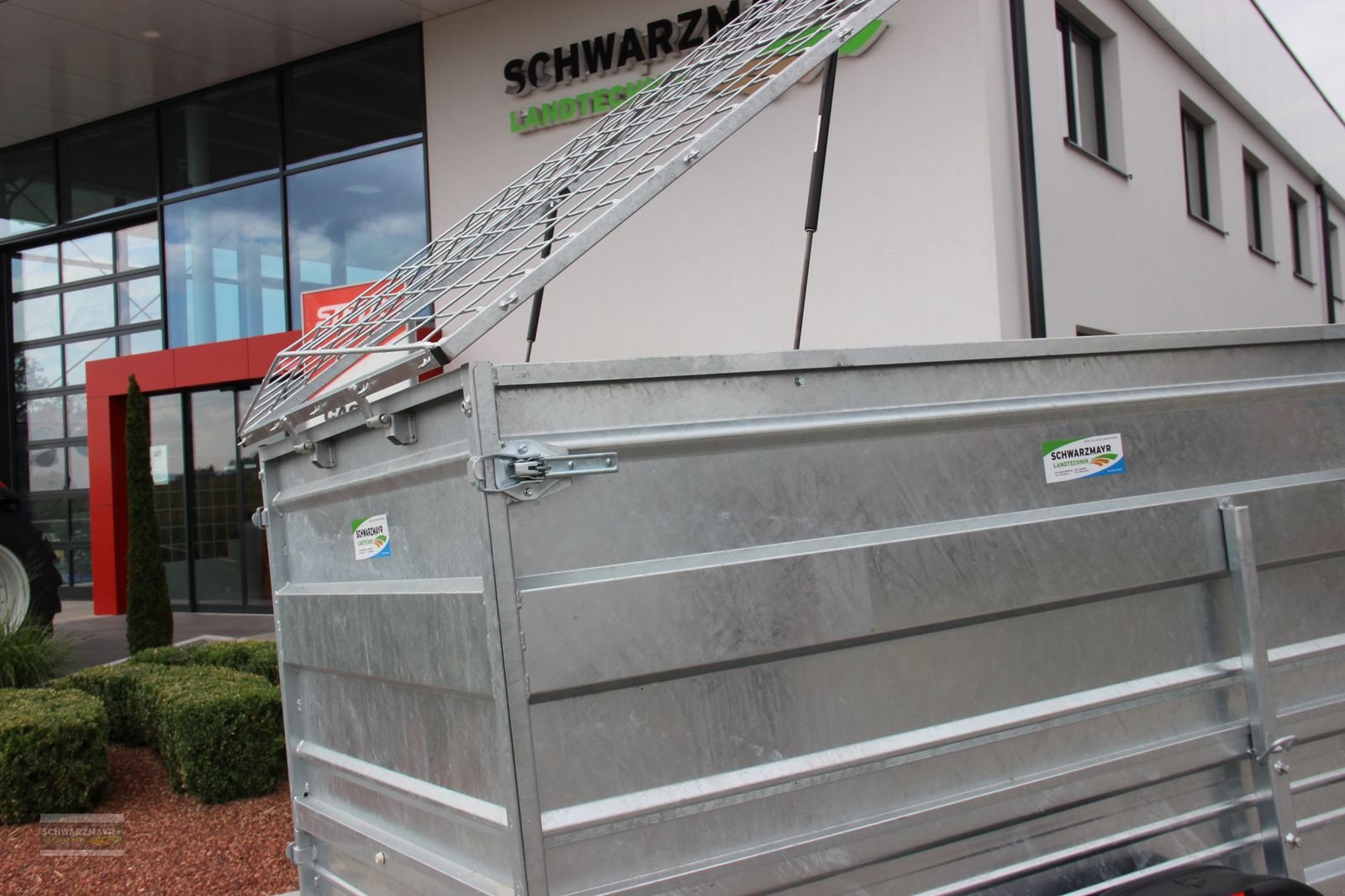 PKW-Anhänger des Typs Pongratz EPA 230/12 G-RS-STK, Neumaschine in Aurolzmünster (Bild 11)