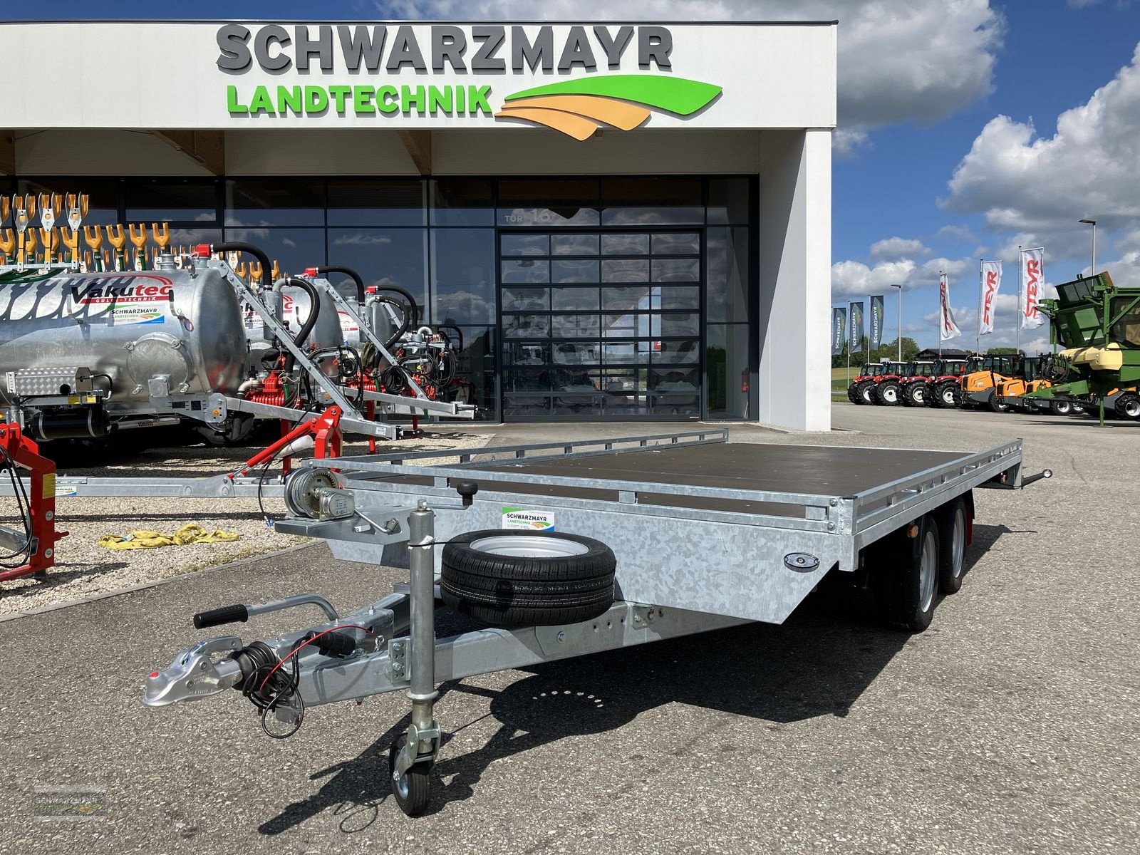 PKW-Anhänger des Typs Pongratz EPT 4500/21 T, Neumaschine in Gampern (Bild 1)