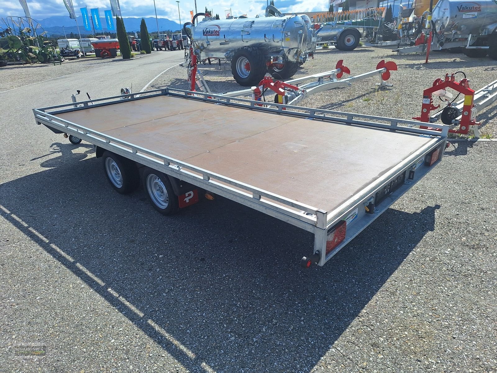 PKW-Anhänger des Typs Pongratz EPT 4500/21 T, Neumaschine in Gampern (Bild 7)