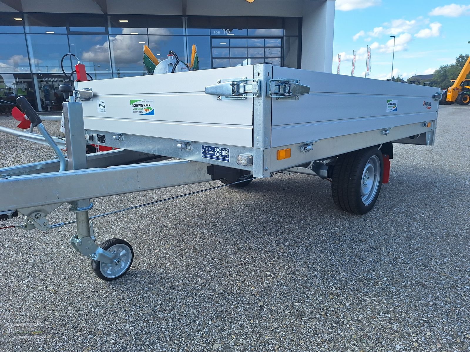 PKW-Anhänger des Typs Pongratz PHL 2760/15 G-AL, Neumaschine in Gampern (Bild 16)