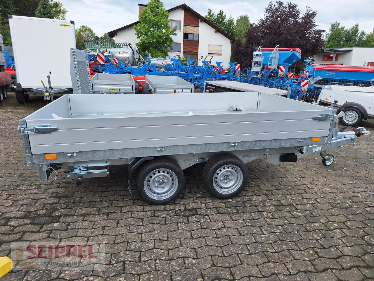 PKW-Anhänger des Typs Saris K3 306 170 2700 2 elektrisch + Rampen, Neumaschine in Groß-Umstadt (Bild 3)