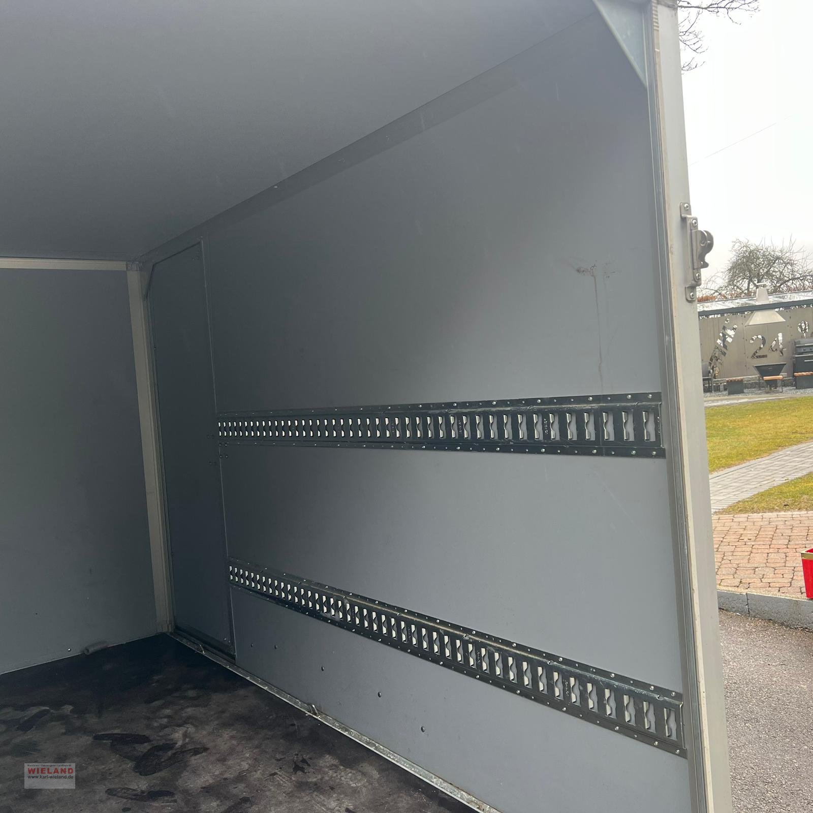 PKW-Anhänger typu Saris Kofferanhänger, Gebrauchtmaschine w Lossburg-Wittendorf (Zdjęcie 4)