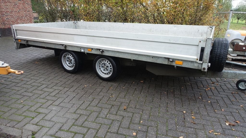 PKW-Anhänger des Typs Saris P 406x204 2700 Kg met oprijplanken, Gebrauchtmaschine in IJsselmuiden (Bild 4)