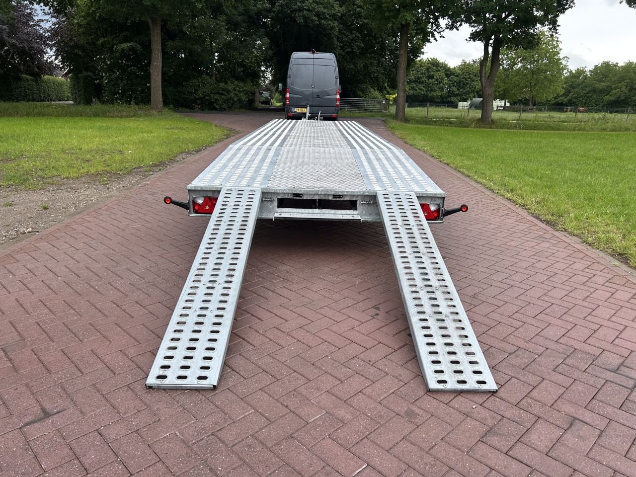 PKW-Anhänger des Typs Sonstige aanhanger 3500 kg met oprijplate NIEWIADOW 2023, Gebrauchtmaschine in Putten (Bild 10)