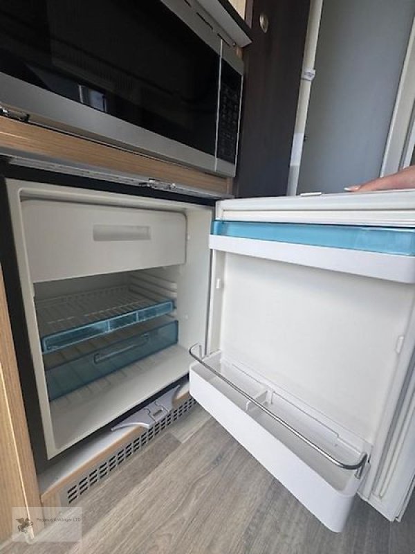 PKW-Anhänger typu Sonstige ANKA JL Trailer 3PF 3 Pferdeanhänger Aluboden Wohnabteil Klima, Gebrauchtmaschine v Gevelsberg (Obrázek 11)