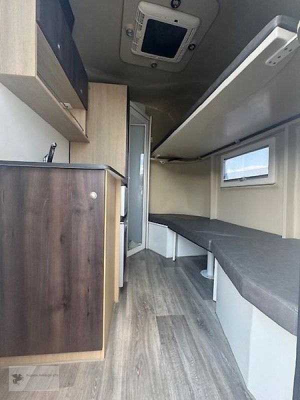 PKW-Anhänger tipa Sonstige ANKA JL Trailer 3PF 3 Pferdeanhänger Aluboden Wohnabteil Klima, Gebrauchtmaschine u Gevelsberg (Slika 8)