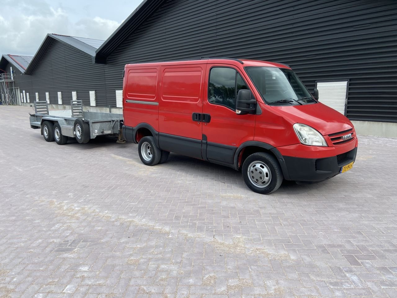 PKW-Anhänger typu Sonstige BE bus iveco 50c18 - veldhuizen 5.7 ton Hydro stop, Gebrauchtmaschine v Putten (Obrázek 4)