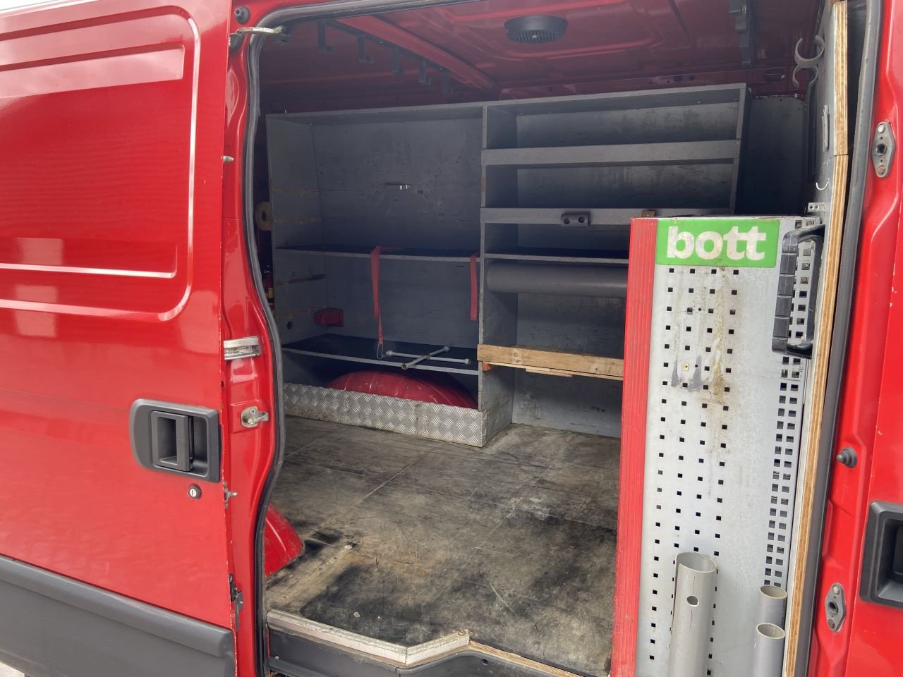 PKW-Anhänger typu Sonstige BE bus iveco 50c18 - veldhuizen 5.7 ton Hydro stop, Gebrauchtmaschine v Putten (Obrázek 8)