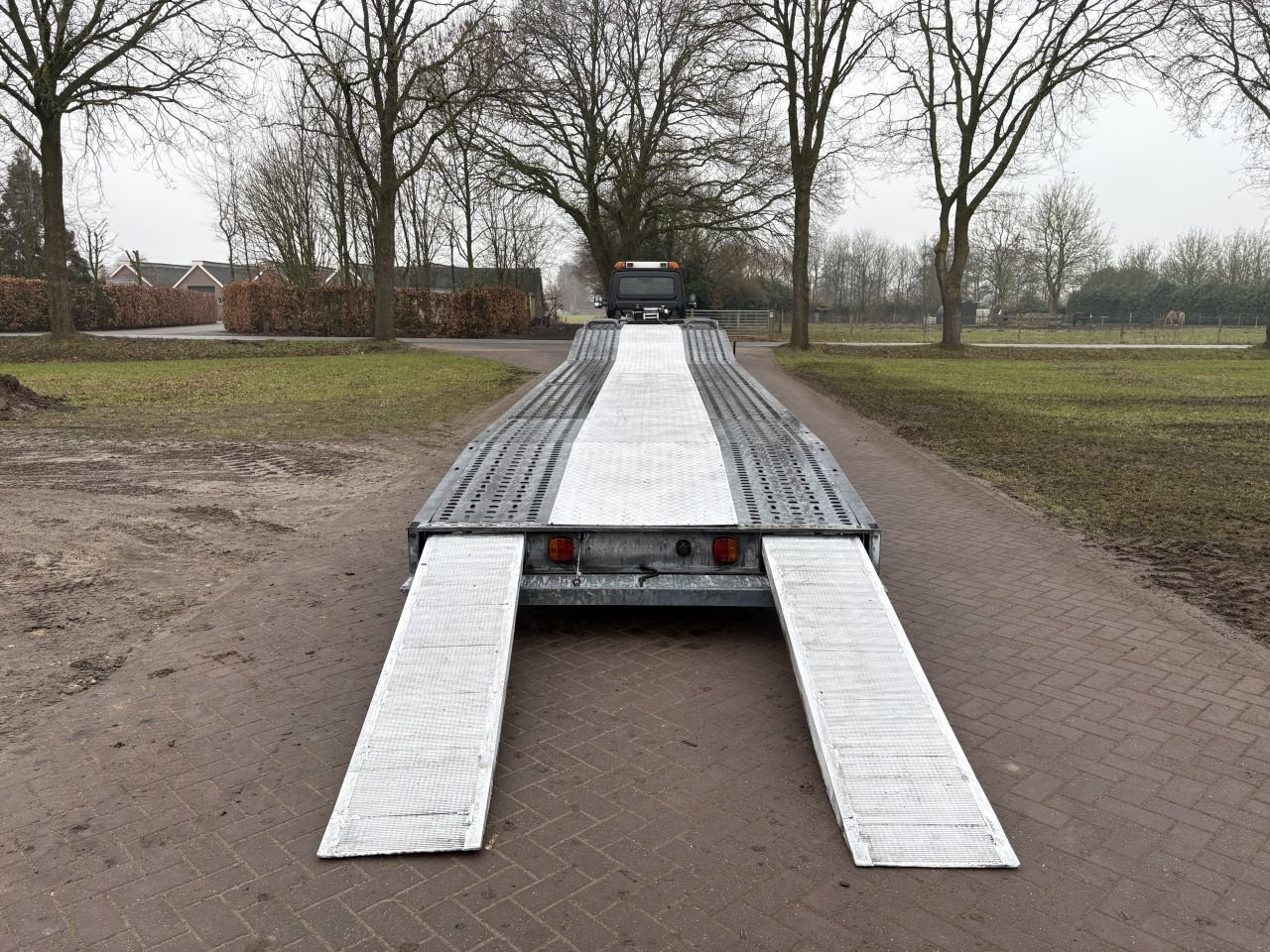 PKW-Anhänger van het type Sonstige Be oplegger 10 ton ambulance autotransporter 12.70 lang, Gebrauchtmaschine in Putten (Foto 9)