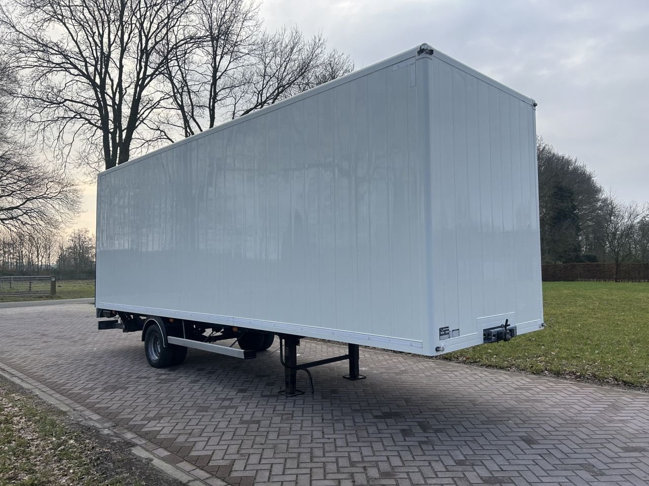 PKW-Anhänger typu Sonstige be oplegger 5 TON VELDHUIZEN met laadklep 750 kg, Gebrauchtmaschine v Putten (Obrázek 4)