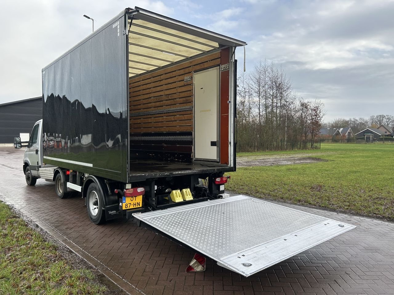 PKW-Anhänger des Typs Sonstige be oplegger 5.1 ton gesloten met laadklep 1000 kg, Gebrauchtmaschine in Putten (Bild 11)