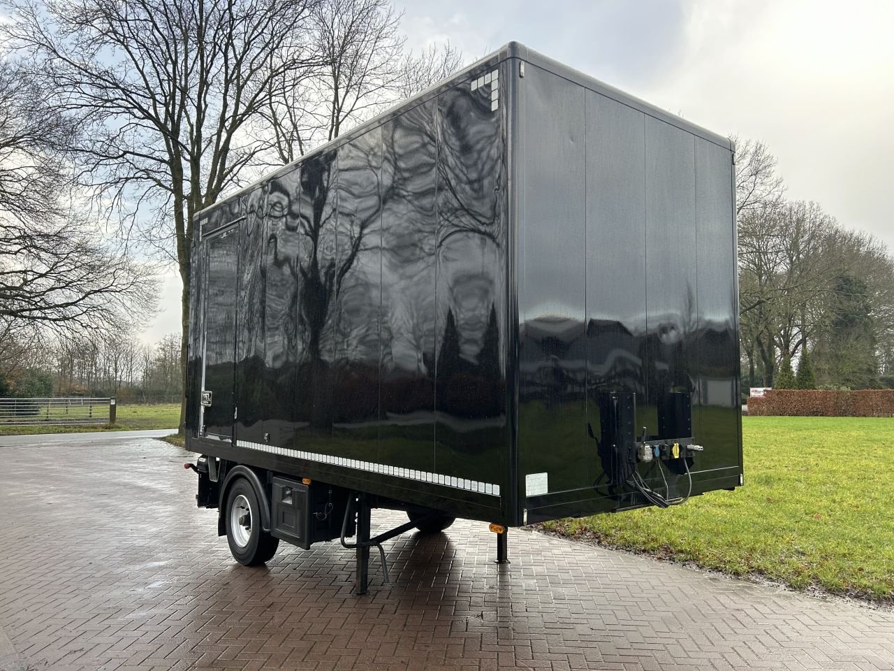 PKW-Anhänger des Typs Sonstige be oplegger 5.1 ton gesloten met laadklep 1000 kg, Gebrauchtmaschine in Putten (Bild 8)