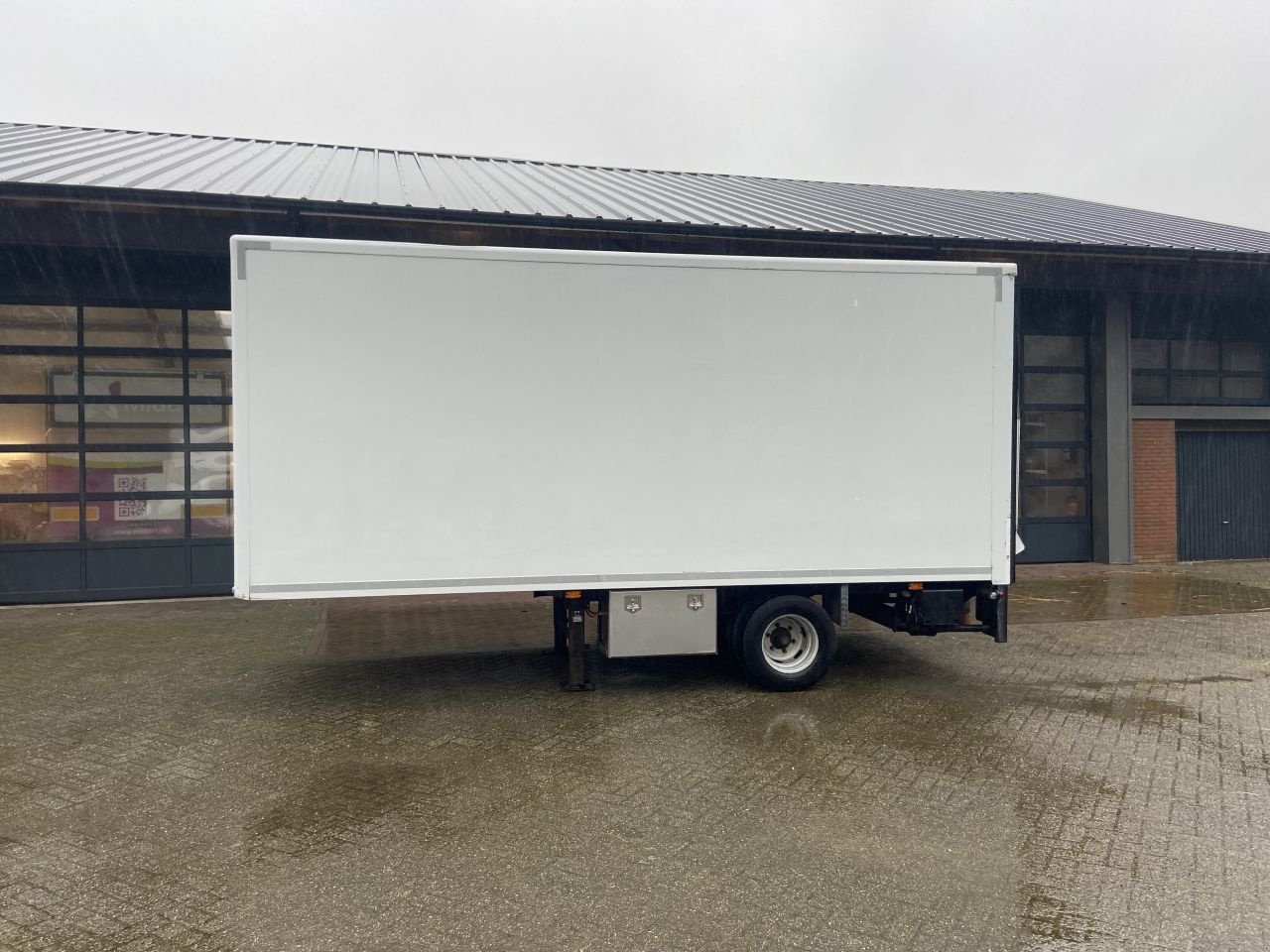 PKW-Anhänger Türe ait Sonstige Be oplegger 5.5 ton Be oplegger 5.5 ton met laadklep 750 kg, Gebrauchtmaschine içinde Putten (resim 2)