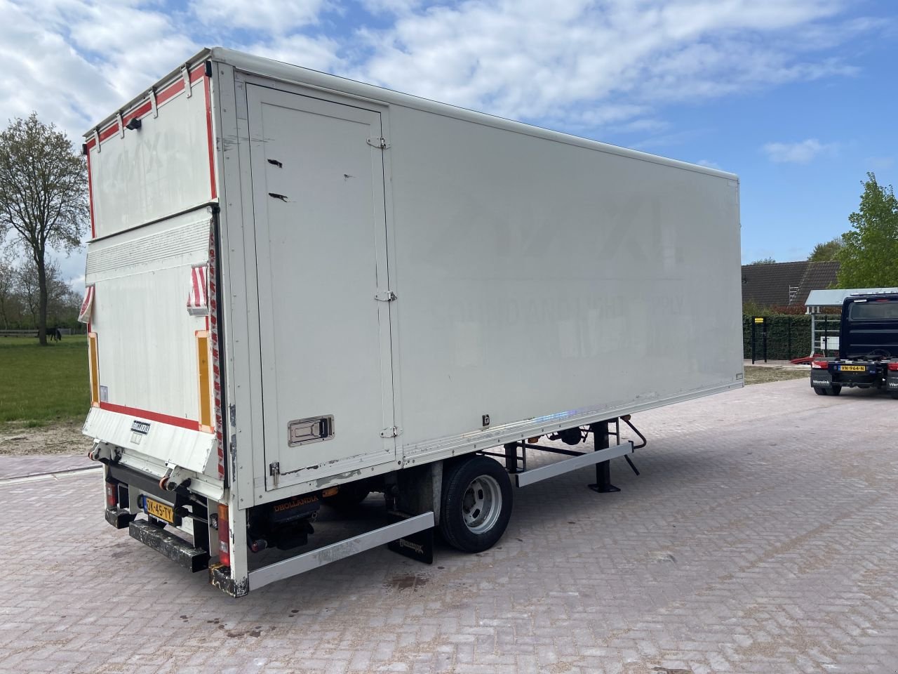 PKW-Anhänger typu Sonstige Be oplegger 5.5 ton veldhuizen Be oplegger 5.5 ton veldhuizen met laadklep 750 kg, Gebrauchtmaschine v Putten (Obrázek 5)