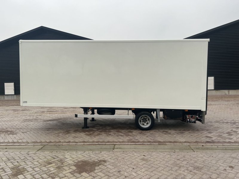 PKW-Anhänger typu Sonstige Be oplegger 5.5 ton veldhuizen Be oplegger 5.5 ton veldhuizen met laadklep 750 kg, Gebrauchtmaschine v Putten (Obrázok 1)
