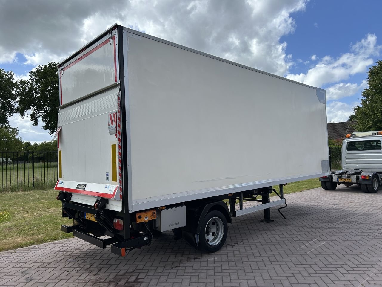 PKW-Anhänger des Typs Sonstige Be oplegger 7 ton Kuiper met laadklep 1000kg, Gebrauchtmaschine in Putten (Bild 4)