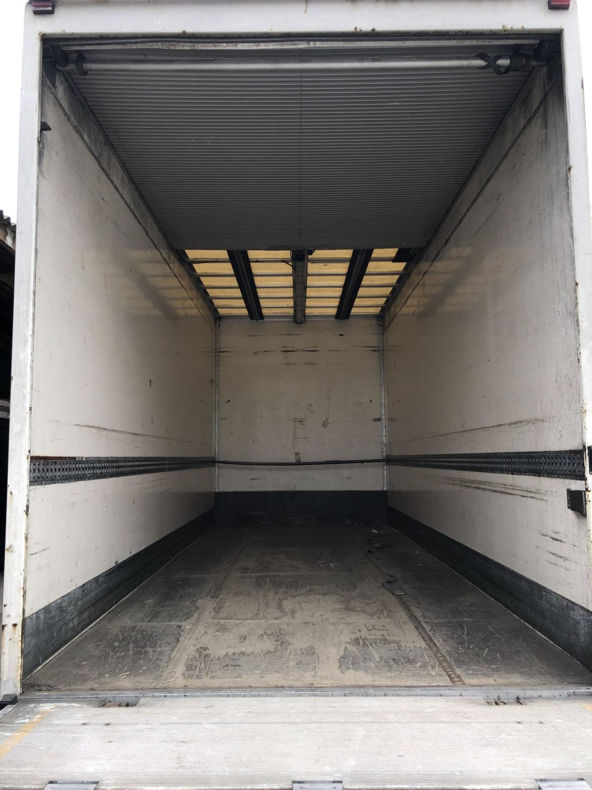 PKW-Anhänger Türe ait Sonstige Be Oplegger 7.3 Ton gesloten Kuiper rolluik, Gebrauchtmaschine içinde Putten (resim 7)