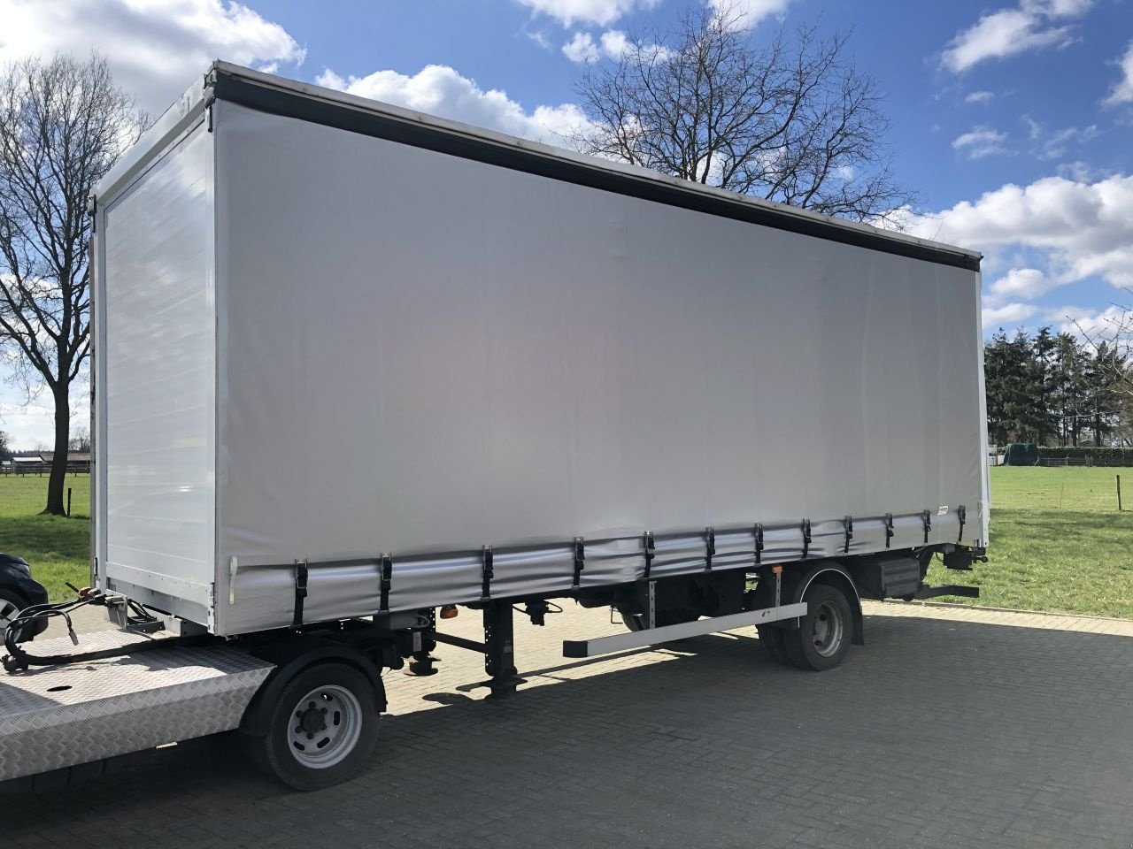 PKW-Anhänger des Typs Sonstige Be Oplegger 7.5 Ton Bunk 7.5 Schuifzeilen Schui, Gebrauchtmaschine in Putten (Bild 3)