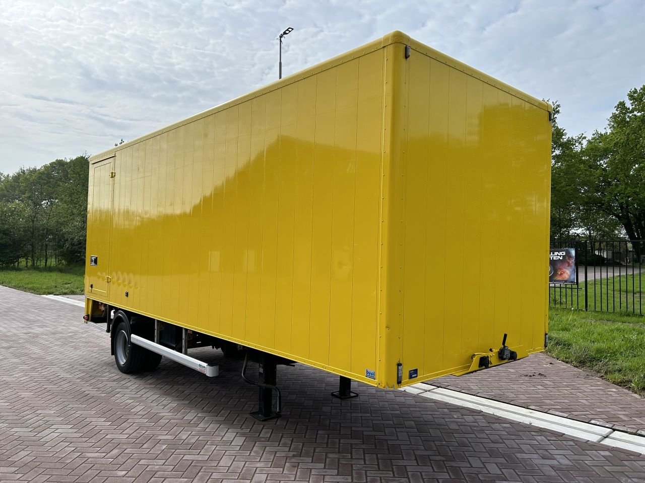 PKW-Anhänger typu Sonstige Be oplegger 7.5 ton NEFRA Be oplegger 7.5 ton NEFRA met laadklep 750kg, Gebrauchtmaschine w Putten (Zdjęcie 3)