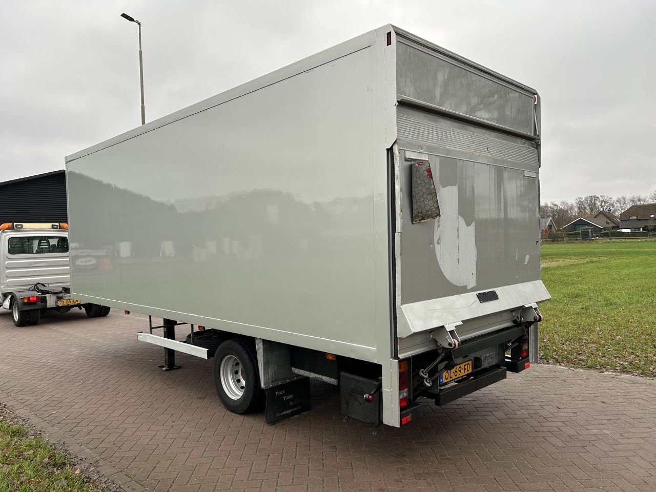 PKW-Anhänger typu Sonstige be oplegger 7.5 ton Veldhuizen gesloten met laadklep 1000 kg, Gebrauchtmaschine v Putten (Obrázek 3)