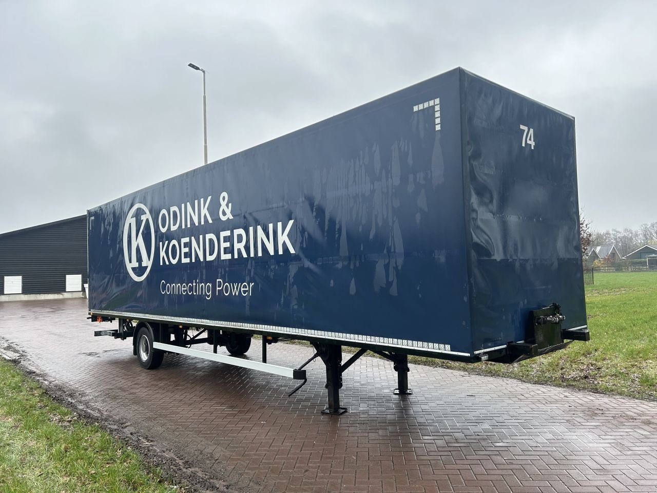 PKW-Anhänger Türe ait Sonstige be oplegger Draf 7 ton be oplegger Draf 7 ton huifzeilen met laadklep 750 kg, Gebrauchtmaschine içinde Putten (resim 2)