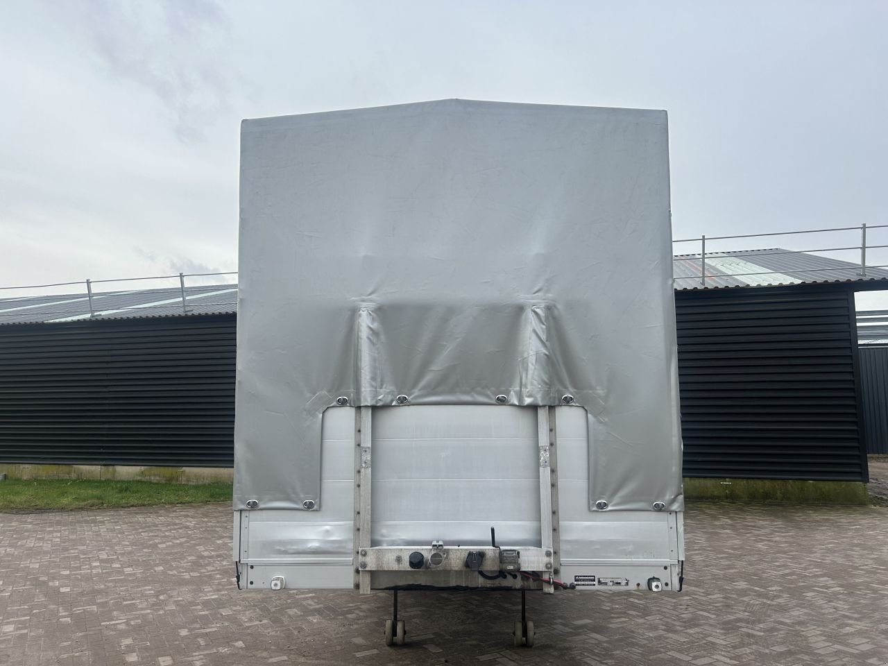 PKW-Anhänger typu Sonstige be oplegger gesloten huif be oplegger gesloten huif 6.5 ton met laadklep 1000kg, Gebrauchtmaschine w Putten (Zdjęcie 8)