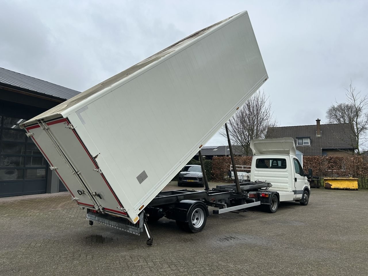 PKW-Anhänger Türe ait Sonstige be oplegger kipper be oplegger kipper gesloten 7 ton nefra, Gebrauchtmaschine içinde Putten (resim 3)