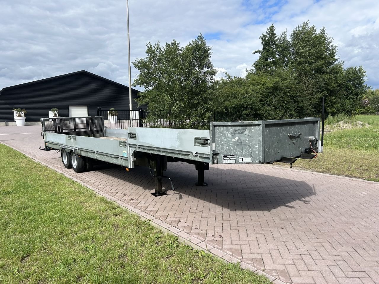 PKW-Anhänger Türe ait Sonstige be oplegger KUIPER semi dieplade oprij klep elektrische, Gebrauchtmaschine içinde Putten (resim 2)